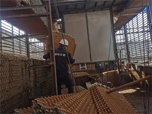 高溫工業(yè)冷卻塔風(fēng)機(jī)常見(jiàn)故障分析(高溫工業(yè)冷卻塔風(fēng)機(jī)常見(jiàn)故障維修),高